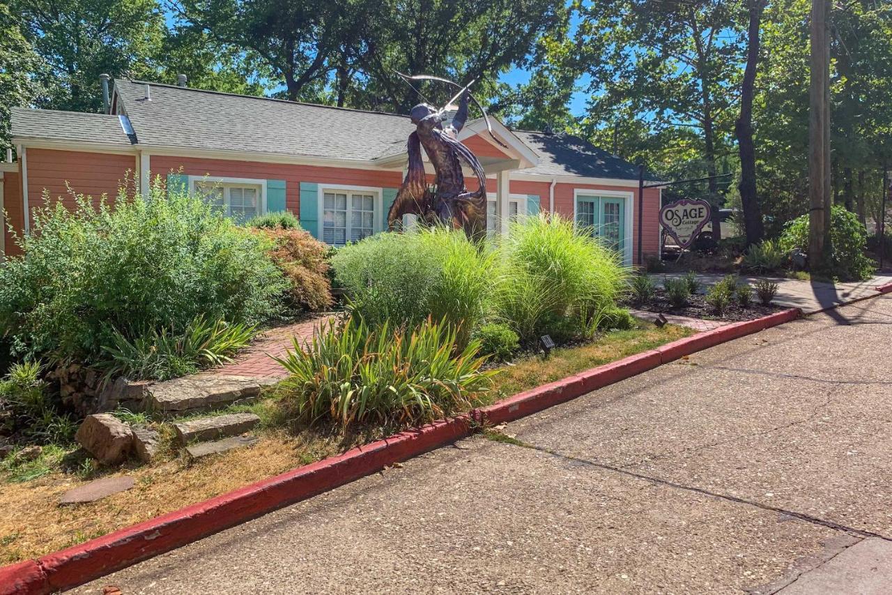 Eclectic Osage Cottage In Historic District Eureka Springs Eksteriør bilde